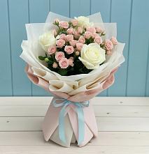 Букет цветов из:  Розы в Грибки