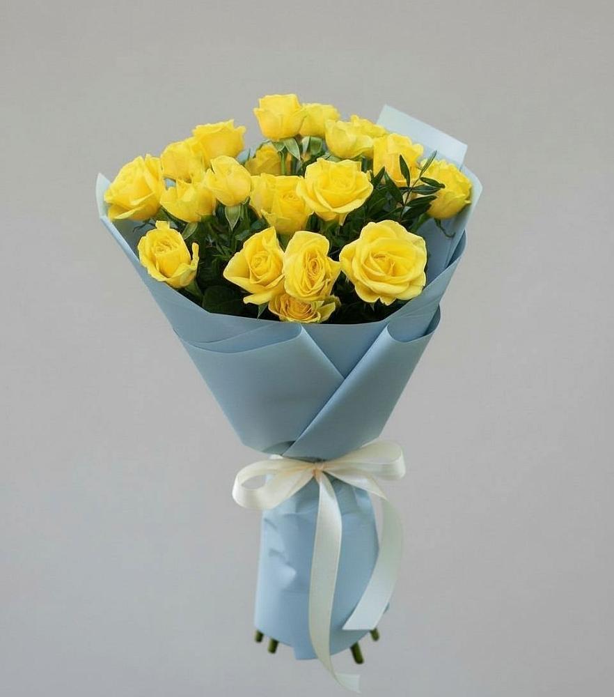 Букет русская красавица в Грибки Букет цветов из: Розы в Грибки