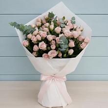Букет цветов из:  Розы в Грибки